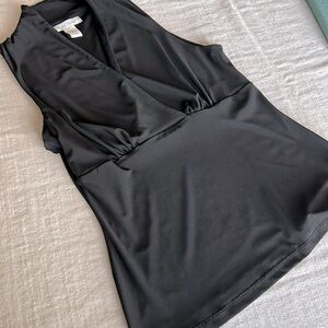 WHBM Black Sleeveless Tunic Sz Small in EUC